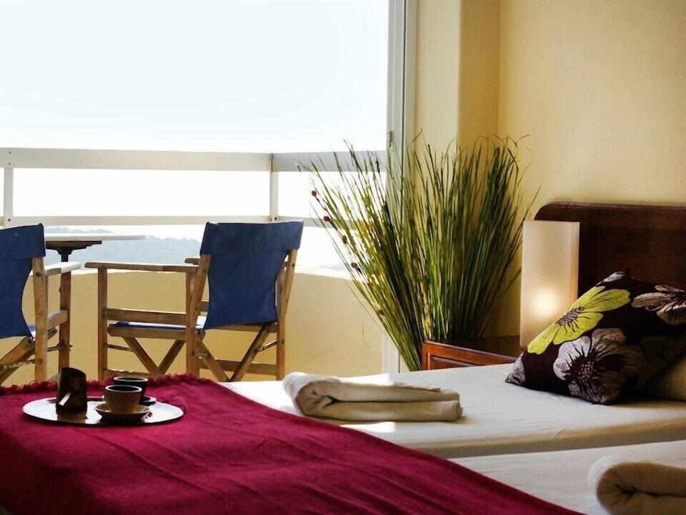 Thomas Hotel Μονόλιθος Εξωτερικό φωτογραφία